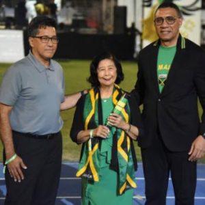 Miss Pat, Beenie Man, Bounty Killer, and Third World Receive Reggae Icon